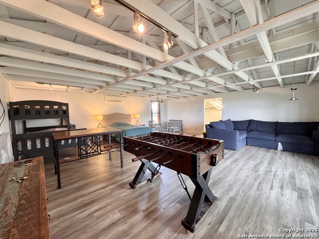 Listing photo id 31 for 82 Bowman Ln