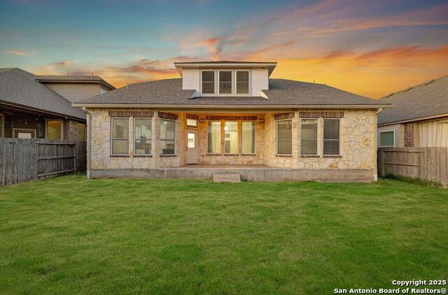 Listing photo id 24 for 14018 Pikesdale