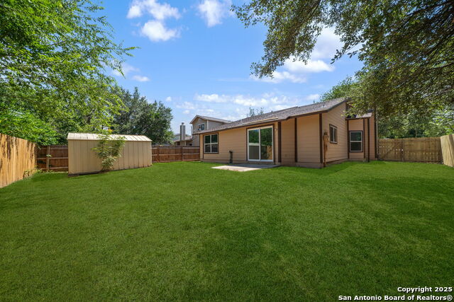Listing photo id 26 for 6119 Valley Bay