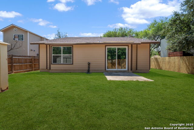 Listing photo id 27 for 6119 Valley Bay