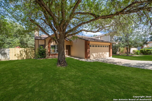 Listing photo id 1 for 6119 Valley Bay