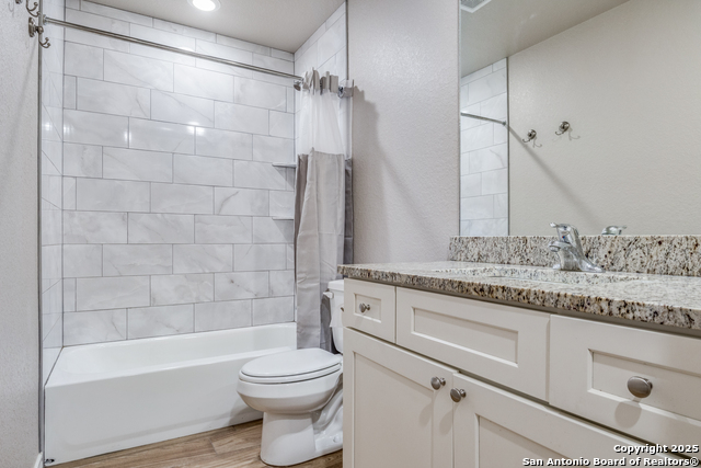 Image 16 of 23 For 1126 Southline