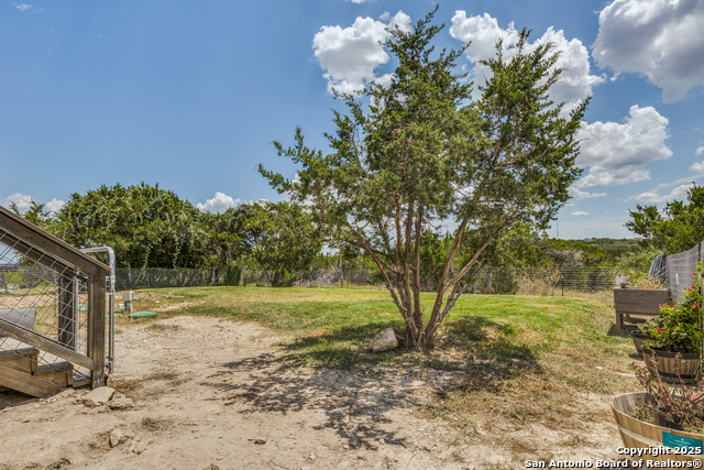 Image 18 of 23 For 1126 Southline