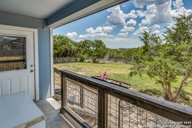 Image 19 of 23 For 1126 Southline