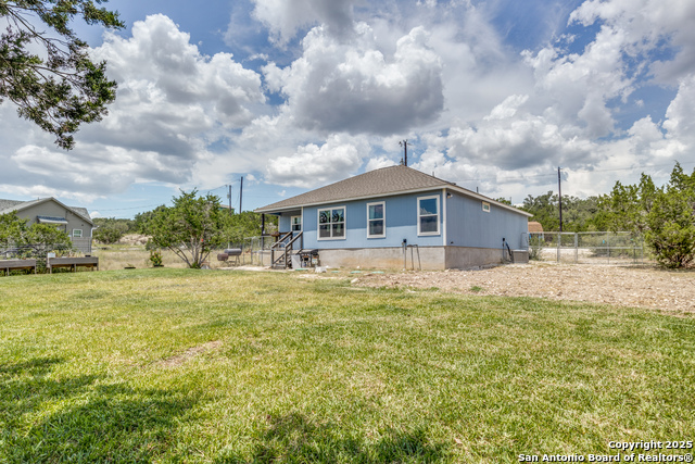 Image 22 of 23 For 1126 Southline