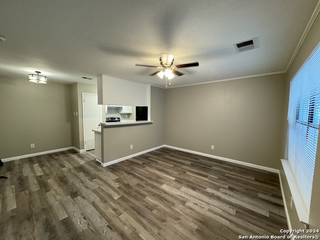4803 Hamilton Wolfe Rd  609