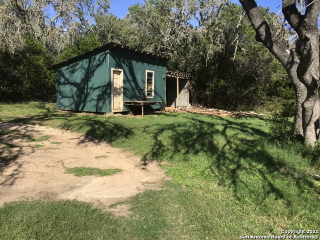 Image 18 of 23 For 2805 River Bluff Cir