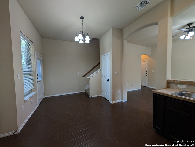 Image 11 of 30 For 957 Brown Rock Dr