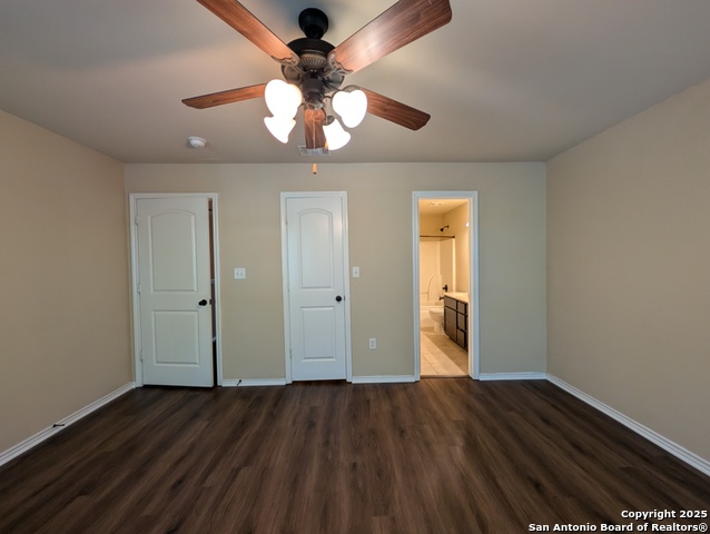 Image 16 of 30 For 957 Brown Rock Dr