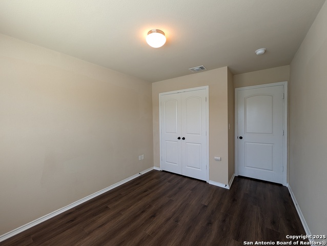 Image 27 of 30 For 957 Brown Rock Dr