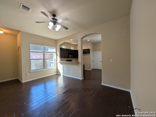 Image 4 of 30 For 957 Brown Rock Dr