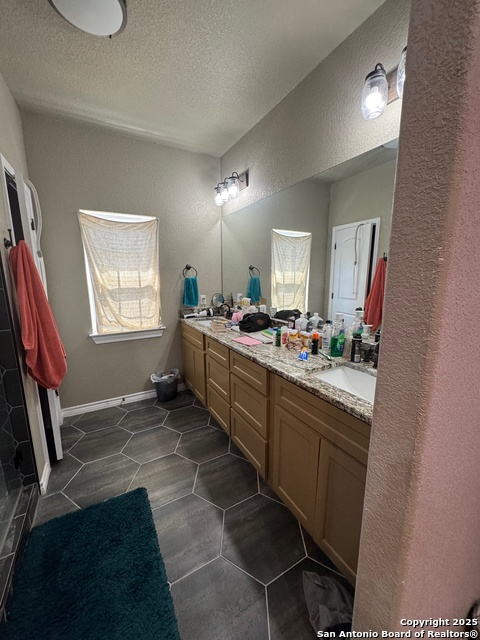 Image 10 of 12 For 7411 Maverick Heights