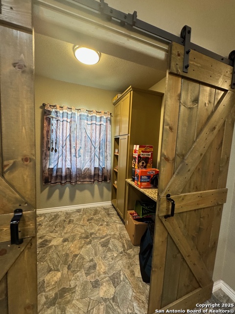 Image 6 of 12 For 7411 Maverick Heights