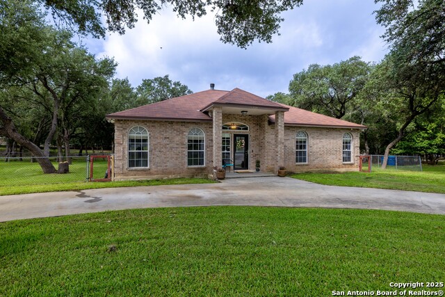 Image 19 of 21 For 13350 Lbj Dr