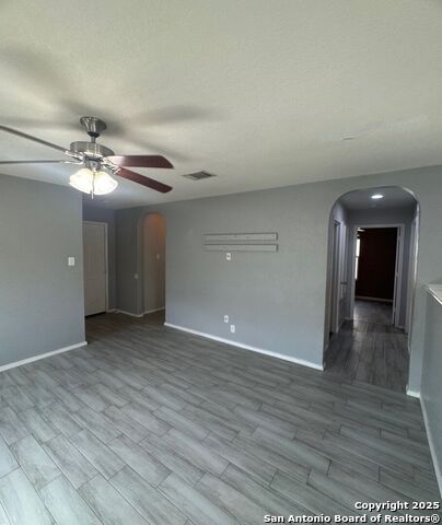 Image 4 of 12 For 11231 Five Iron