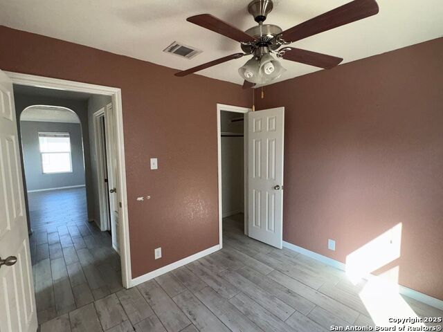 Image 7 of 12 For 11231 Five Iron