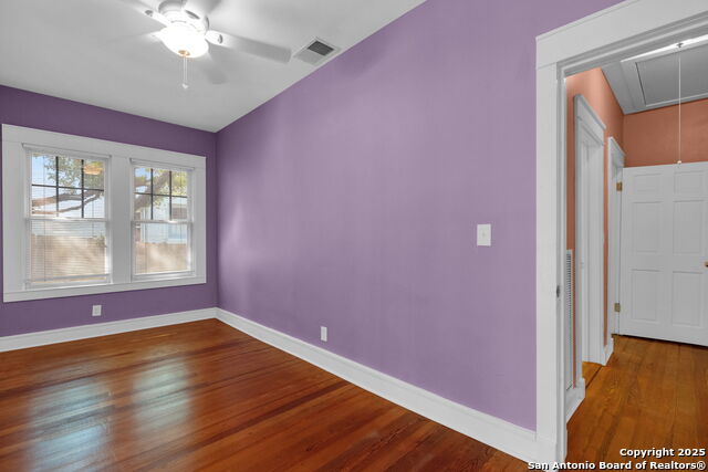 Listing photo id 10 for 126 Princess