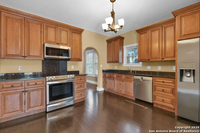 Listing photo id 14 for 126 Princess