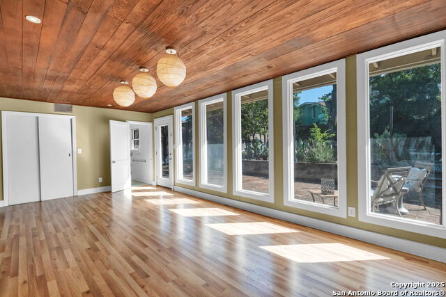 Listing photo id 17 for 126 Princess