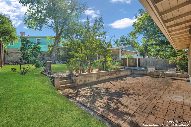 Listing photo id 24 for 126 Princess