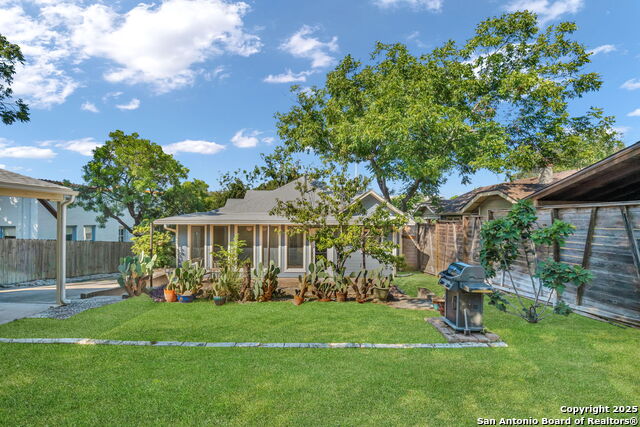 Listing photo id 26 for 126 Princess