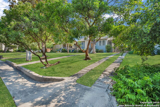 Listing photo id 29 for 126 Princess