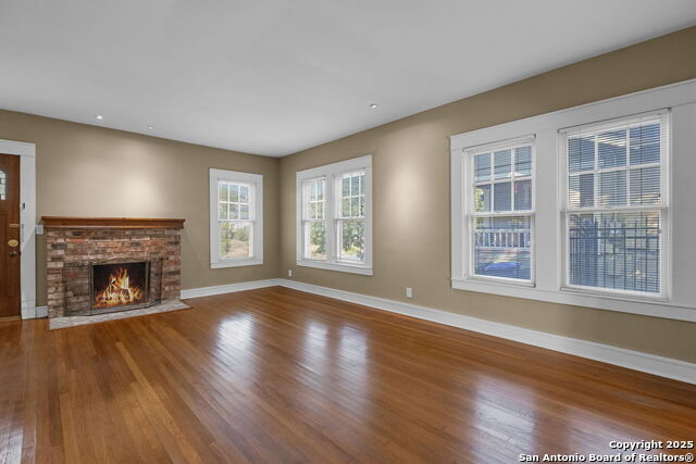 Listing photo id 4 for 126 Princess