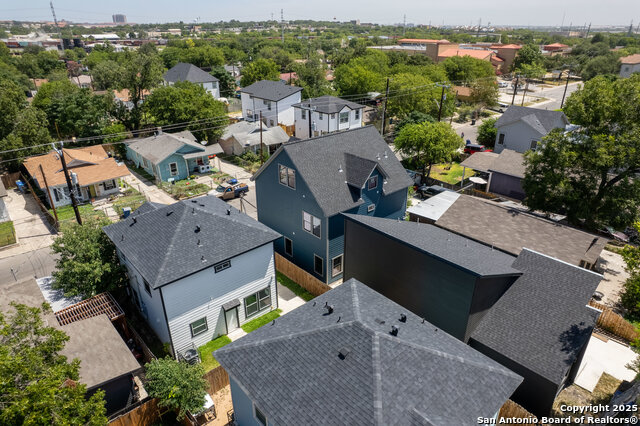 Image 10 of 11 For 1515 Lamar