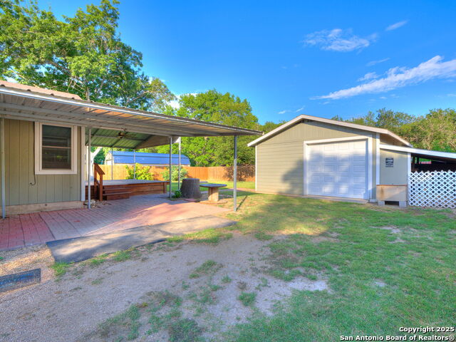 Image 24 of 27 For 435 Woodcreek Cir