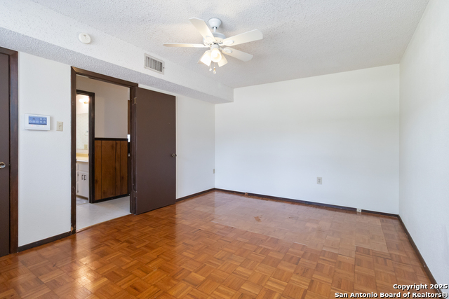 Image 13 of 25 For 2676 Woodcrest