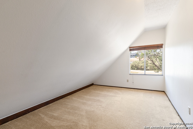 Image 18 of 25 For 2676 Woodcrest