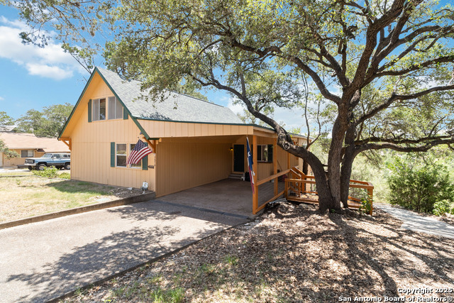 Image 2 of 25 For 2676 Woodcrest