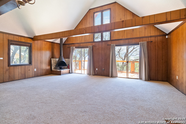 Image 4 of 25 For 2676 Woodcrest