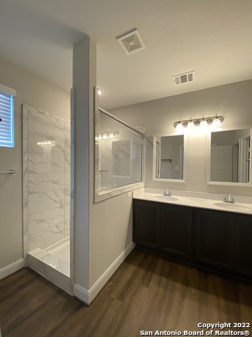 Image 12 of 24 For 22106 Akin Path