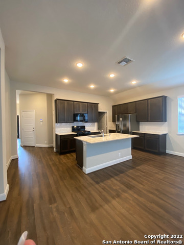 Image 4 of 24 For 22106 Akin Path