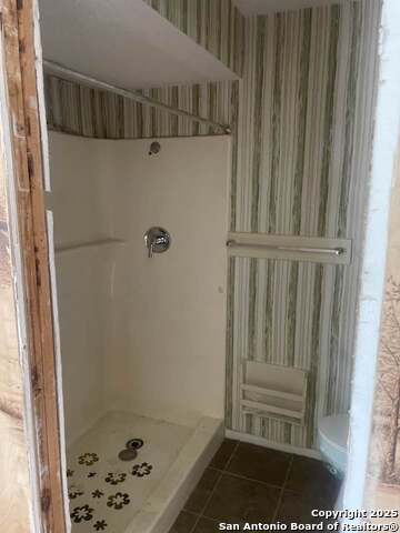 Image 11 of 11 For 5638 Green Manor St