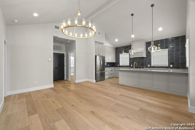 Details for 210 Simon  1, San Antonio, TX 78204