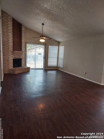 Image 7 of 14 For 7255 Webbwood