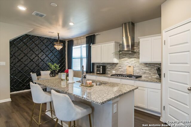 Listing photo id 13 for 12904 Liam Ct