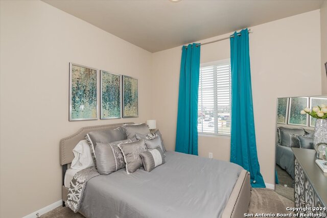 Listing photo id 21 for 12904 Liam Ct