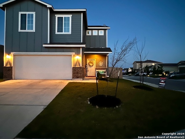Listing photo id 1 for 12904 Liam Ct