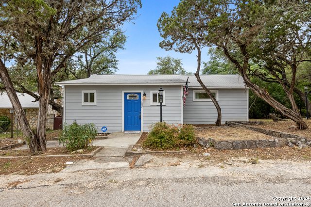 Details for 17807 Hilltop, Helotes, TX 78023