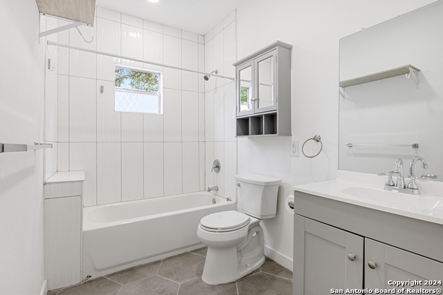 Image 15 of 27 For 17807 Hilltop
