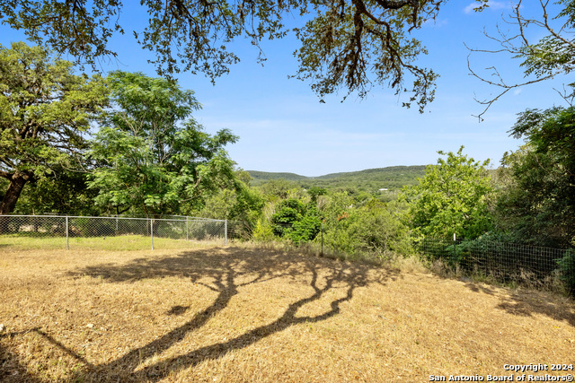 Image 22 of 27 For 17807 Hilltop