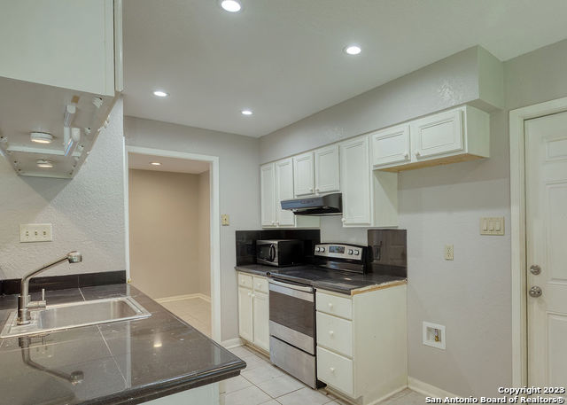 Image 3 of 10 For 311 Granada Dr