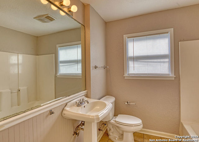 Image 4 of 10 For 311 Granada Dr