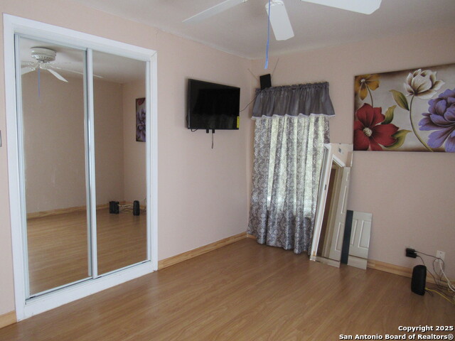 Image 16 of 24 For 723 Blakeley