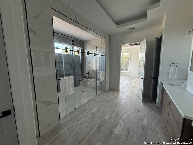 Listing photo id 14 for 205 Private Road 2772