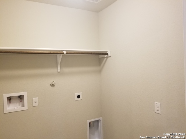 Image 12 of 21 For 6134 Akin Elm