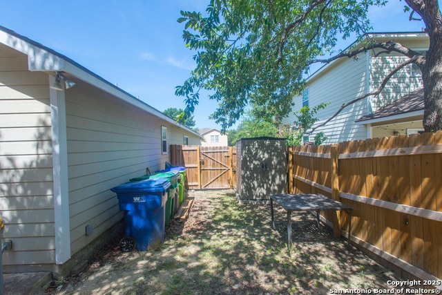 Image 20 of 24 For 310 Prato Brezza